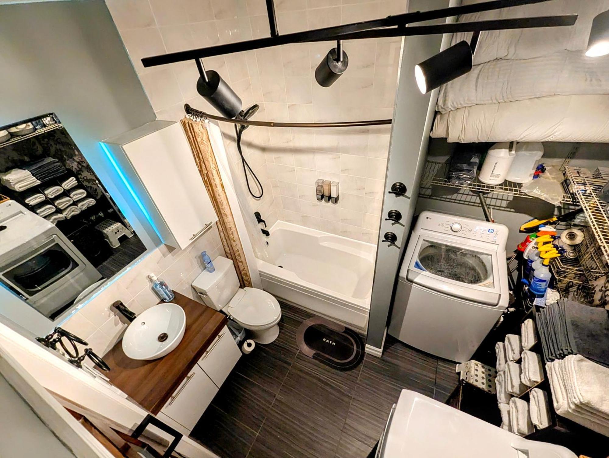 The Modern Stays Montreal Pokoj fotografie